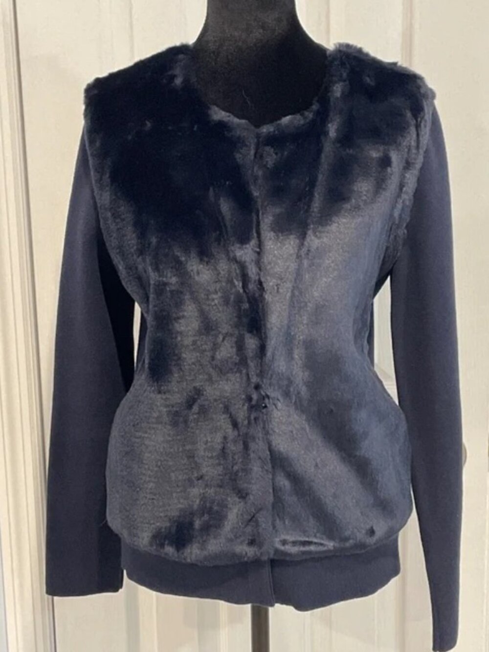 Banana Republic Women’s Navy Faux Fur Trim Cardigan S